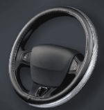 CUBRE VOLANTE AUTO 37-39 NEGRO BRILLO QKL