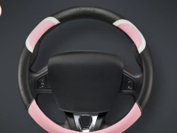 CUBRE VOLANTE AUTO 37-39 NEGRO-ROSA QKL