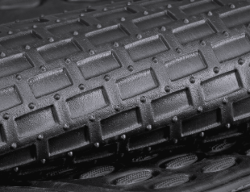 CUBRE ALFOMBRA PVC 4 PIEZAS QKL