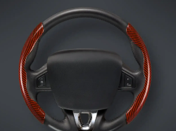 CACHA CUBRE VOLANTE AUTO ROJO METALIZADO CARBONO QKL